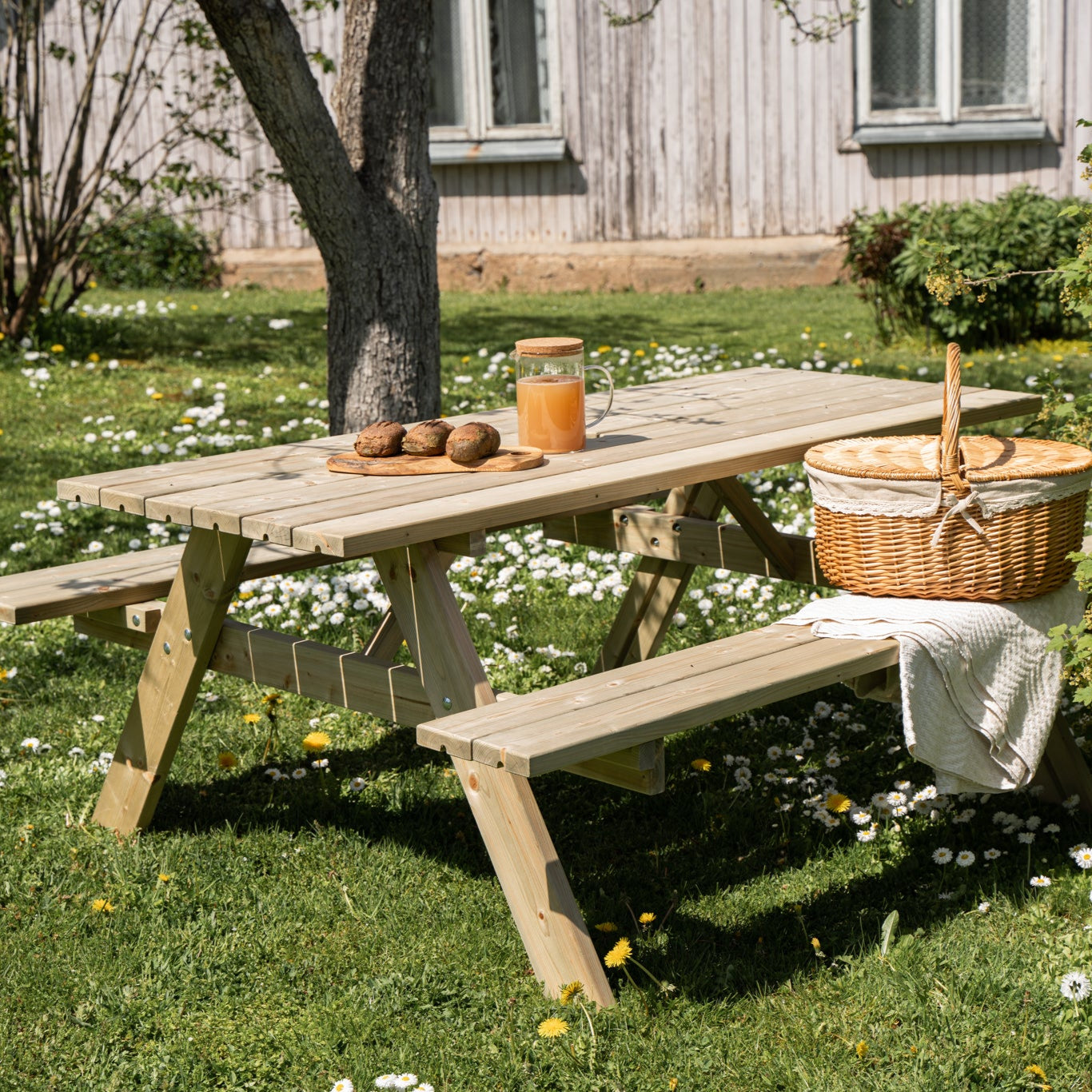 Picnic table with parasol hole