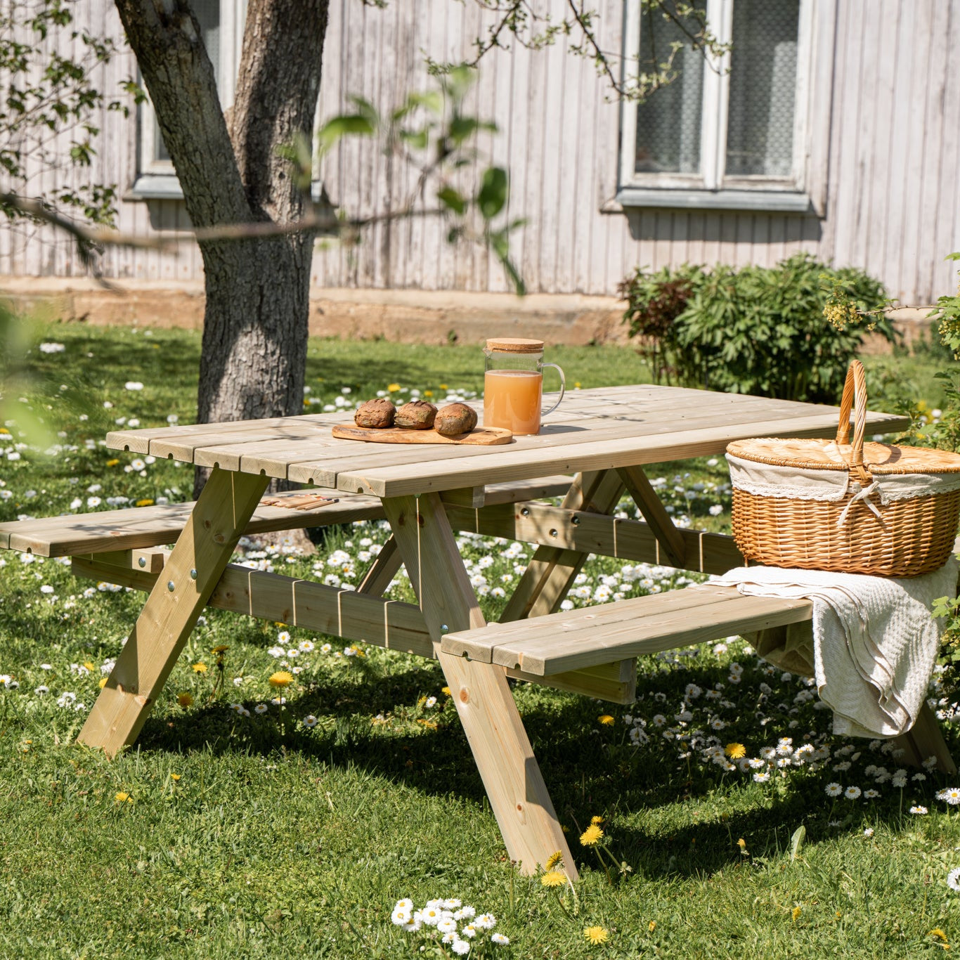 Picnic table with parasol hole